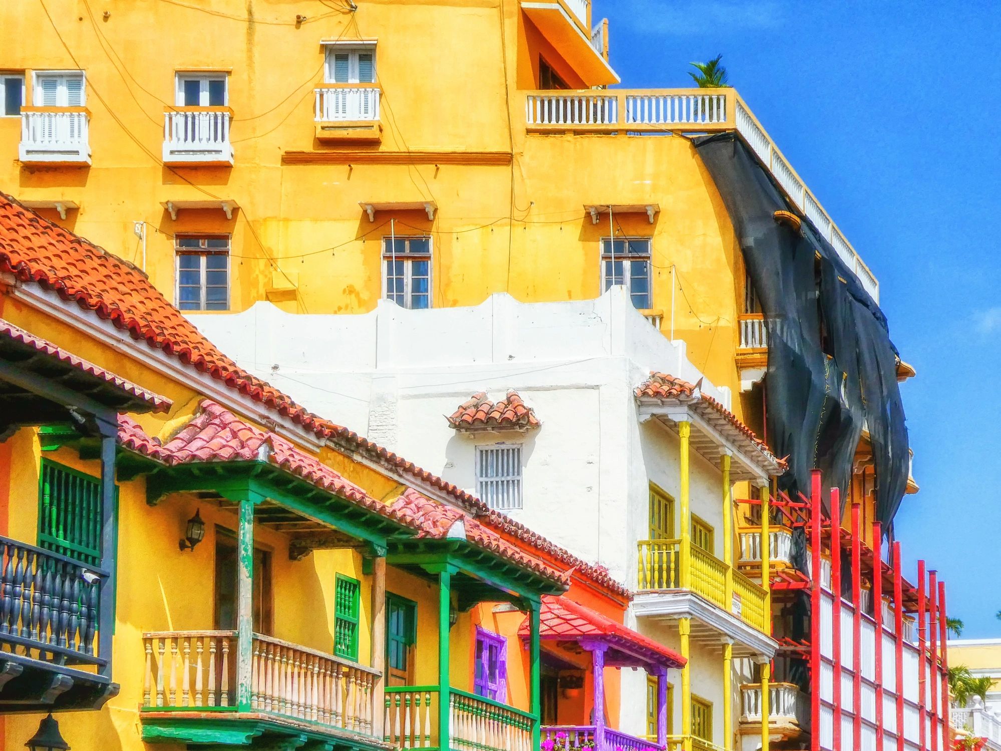 Colorful tropical-inspired destination view for the Familytime gallery hero